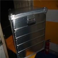 德國(guó)ZARGES移動(dòng)式平臺(tái)爬梯ERGO-Stop快速報(bào)價(jià)