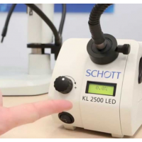 SCHOTT KL 2500 LED光源，具有高亮度、高穩(wěn)定性和長(zhǎng)壽命等特點(diǎn)